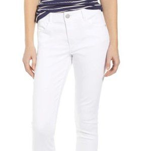 NWT. "Ab'Solution High Waist Ankle Skimmer Jeans WIT & WISDOM.  White.  Size 8